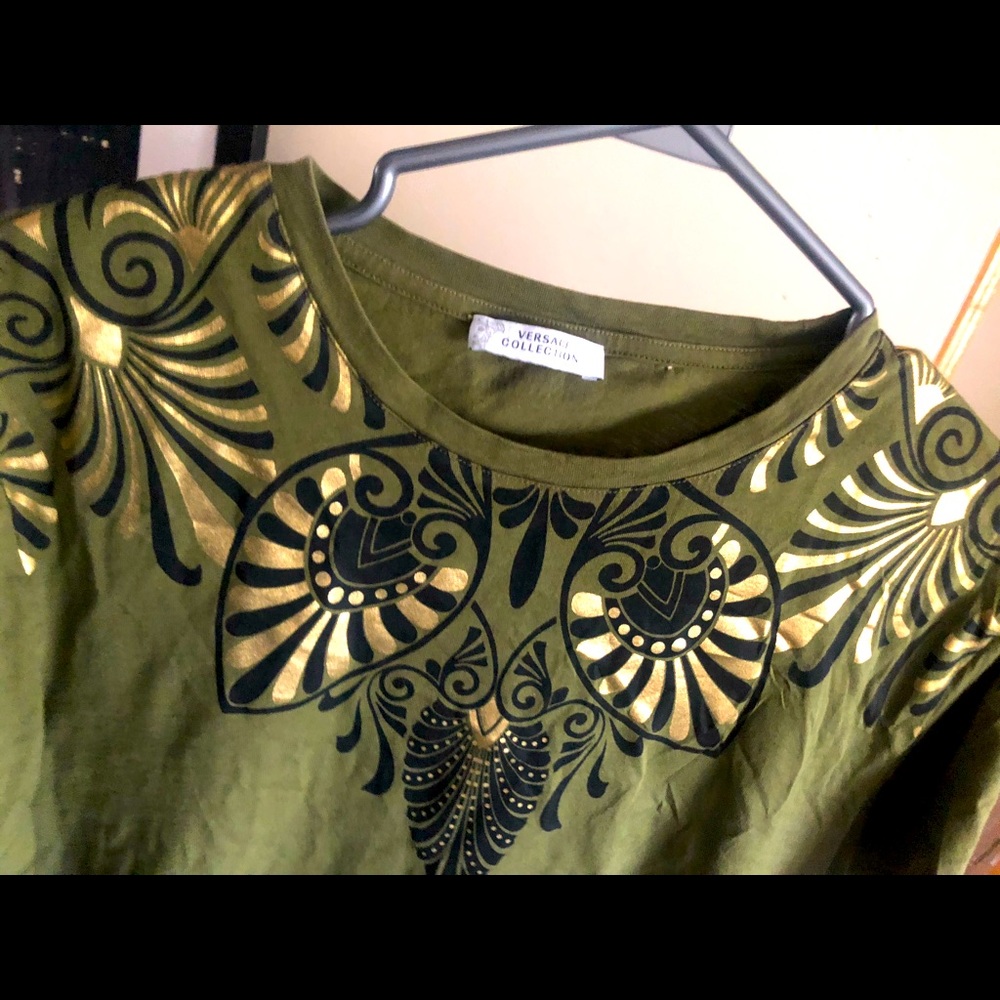 Versace T shirt